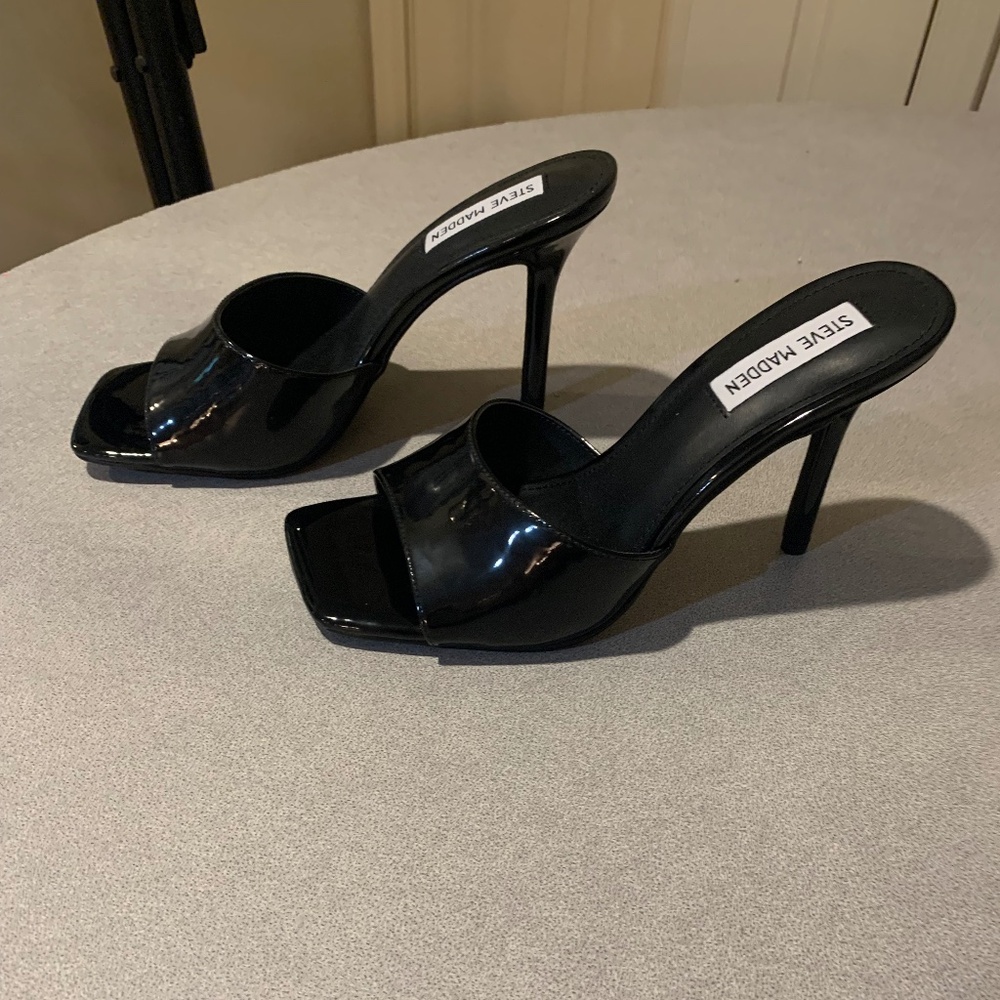 Steve Madden Black Patent Slide Sandals sz 8.5 M - Picture 4 of 6
